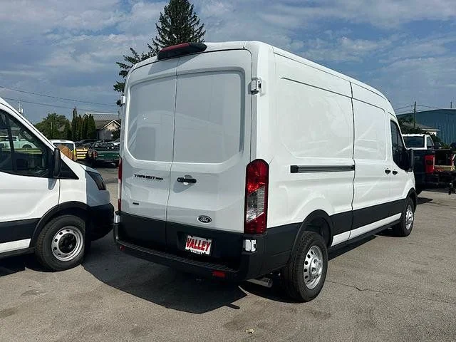 New 2026 Oxford White Ford Cargo Van image 8