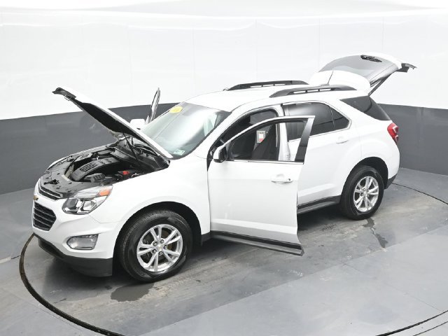 Used 2016 White Chevrolet LT image 28