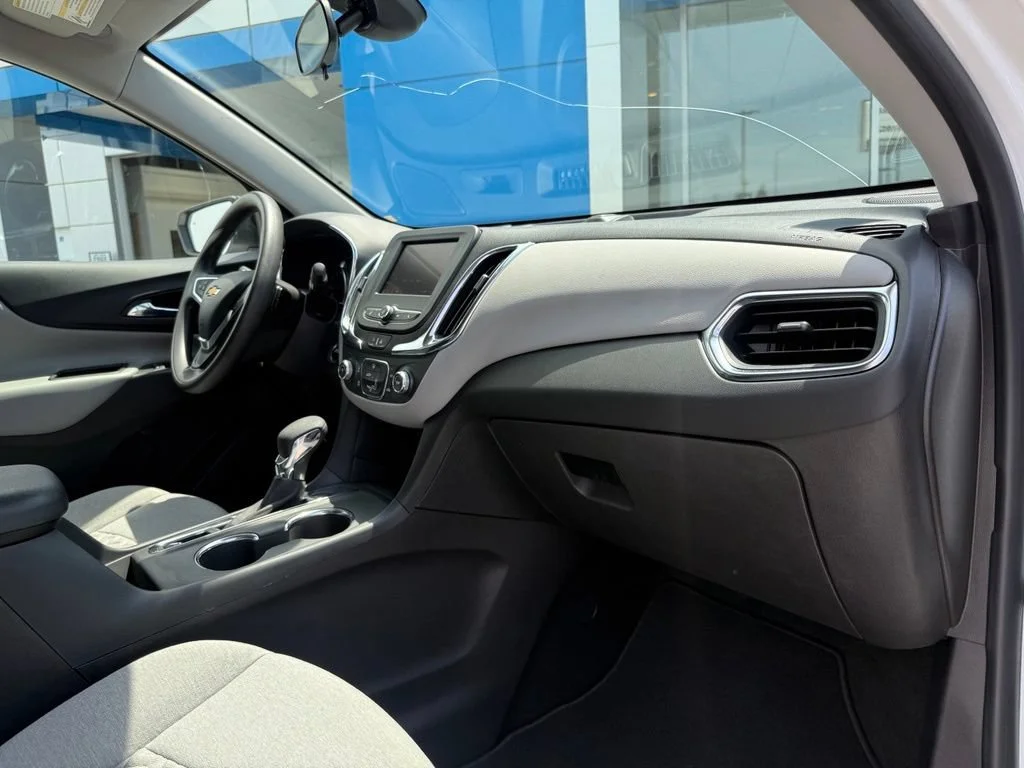 Used 2024 Summit White Chevrolet LS image 16