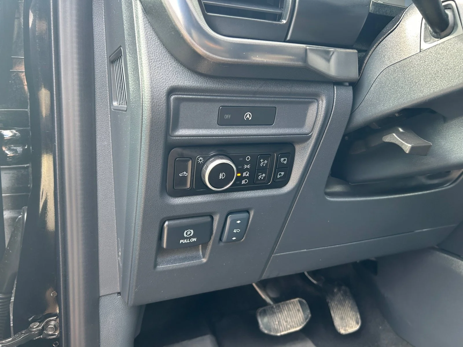 Used 2025 Black Ford Tremor SuperCrew image 16