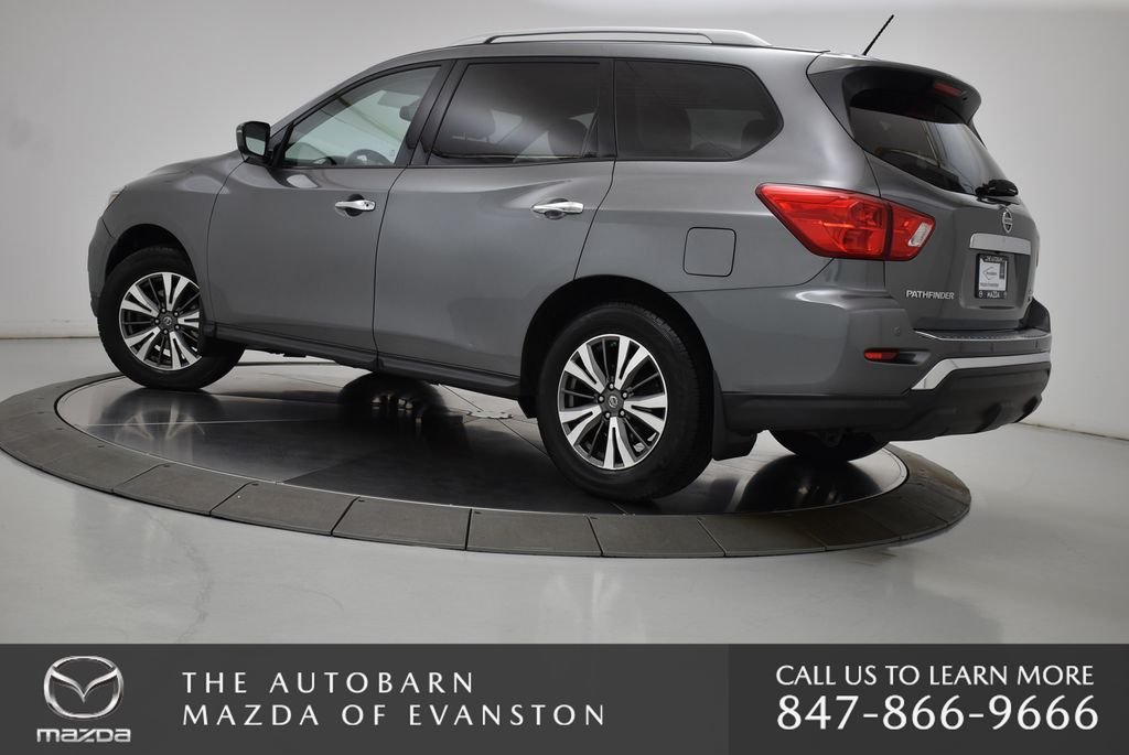 Used 2017 Gun Metallic Nissan SV image 6