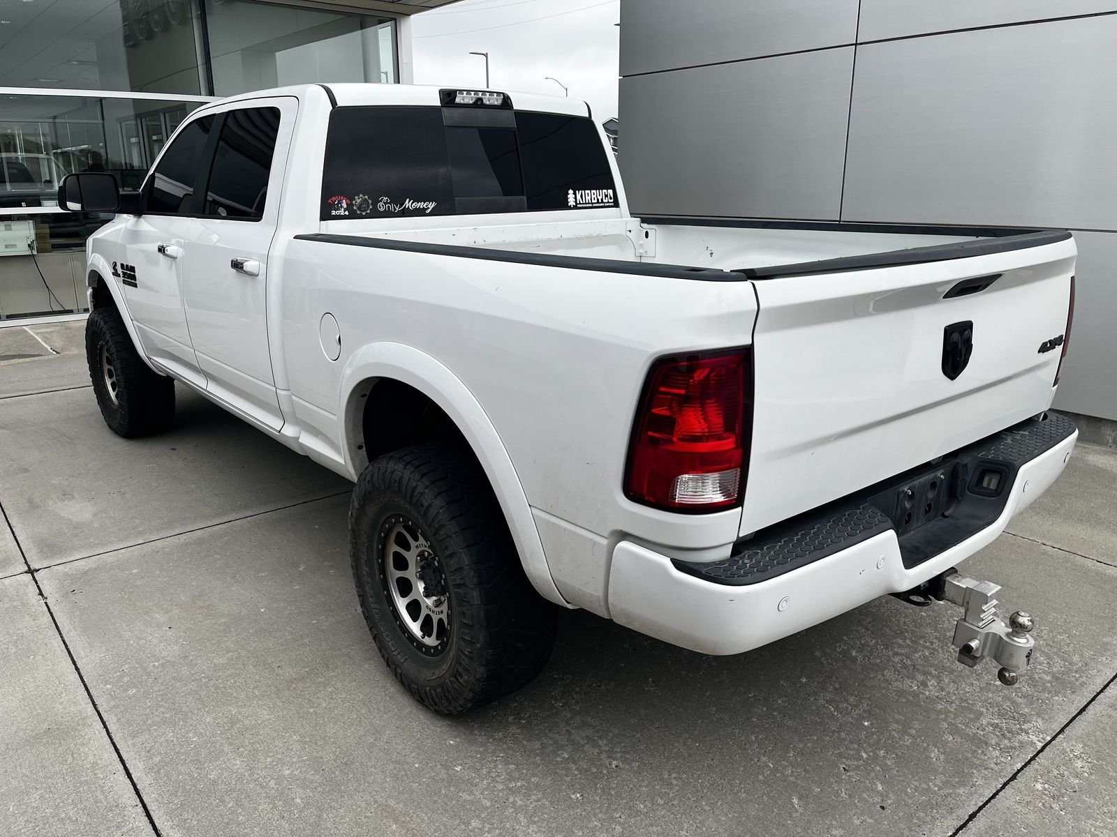 Used 2017 Bright White Clearcoat Ram Big Horn image 4