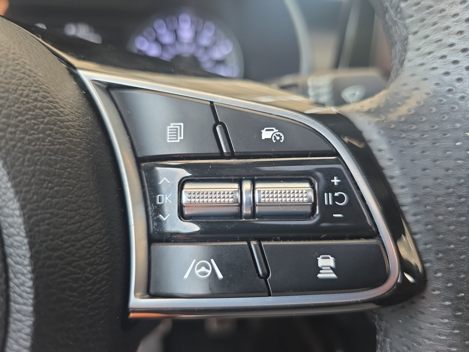 Certified Used 2023 Gravity Gray Kia GT-Line image 23