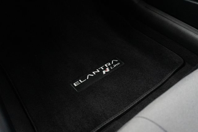 2024 Hyundai Elantra N Line - Photo 17
