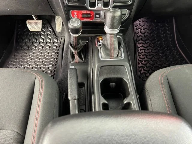2020 Jeep Wrangler Unlimited Rubicon - Photo 31