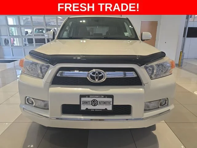 Used 2012 White Toyota SR5 image 8