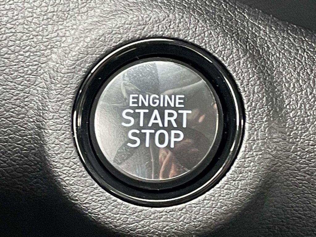 New 2026 White Hyundai SEL image 23