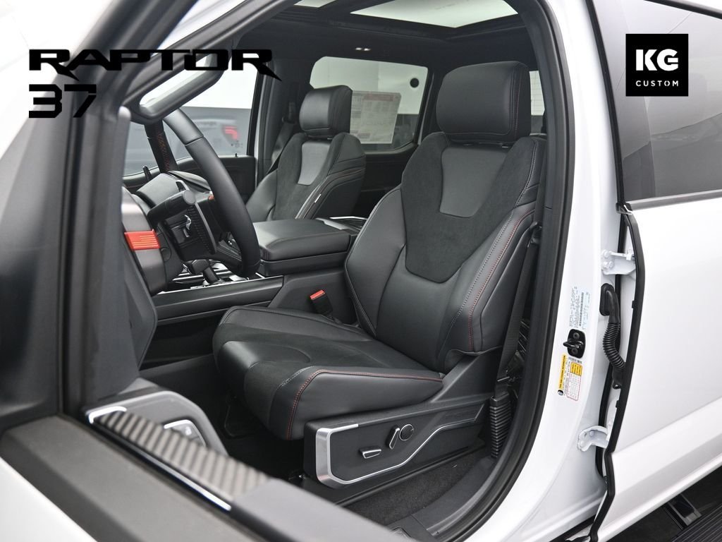 Used 2025 White Ford Raptor image 7