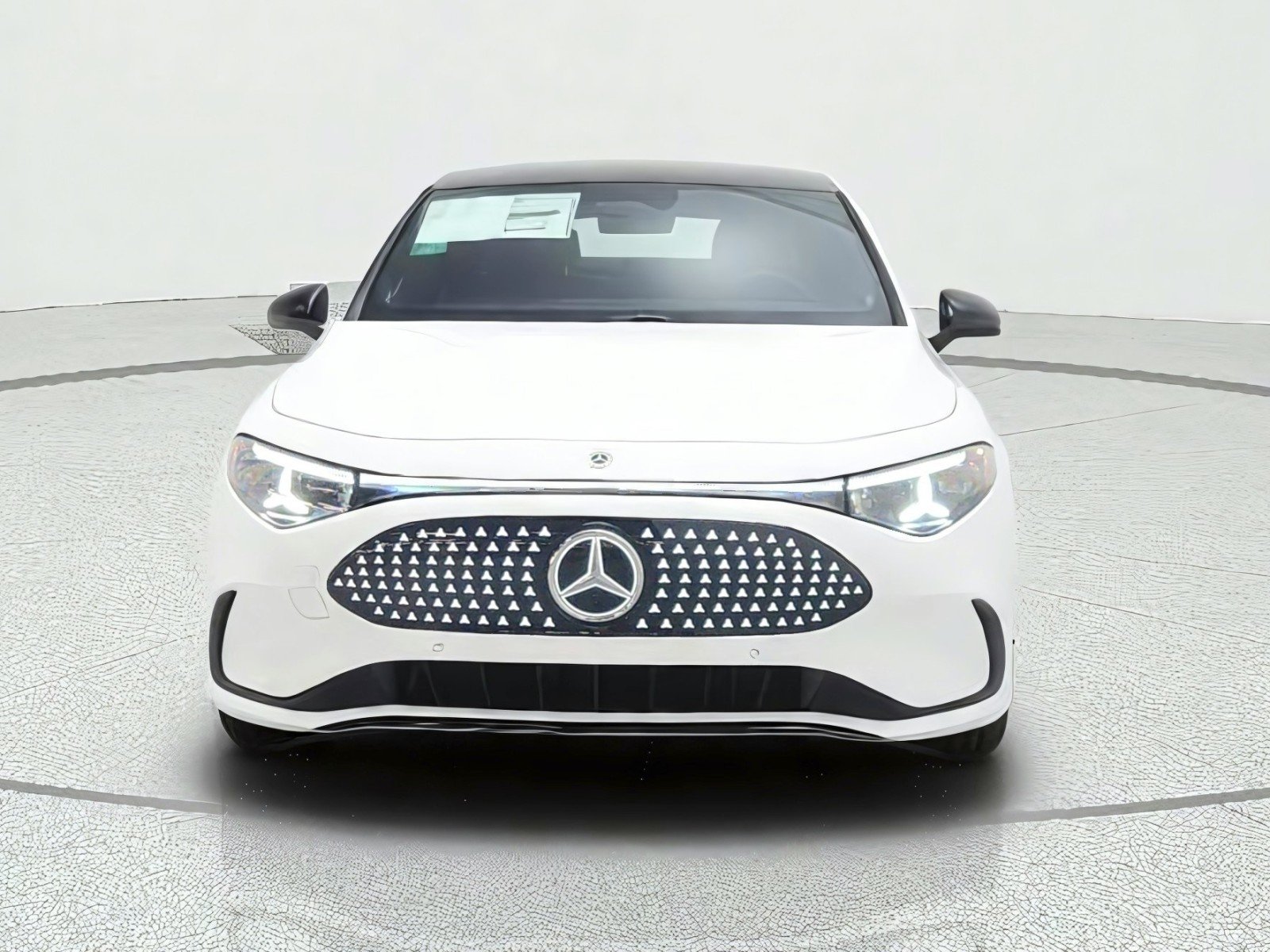 New 2027 Polar White Mercedes-Benz CLA 250+ Electric RWD image 2