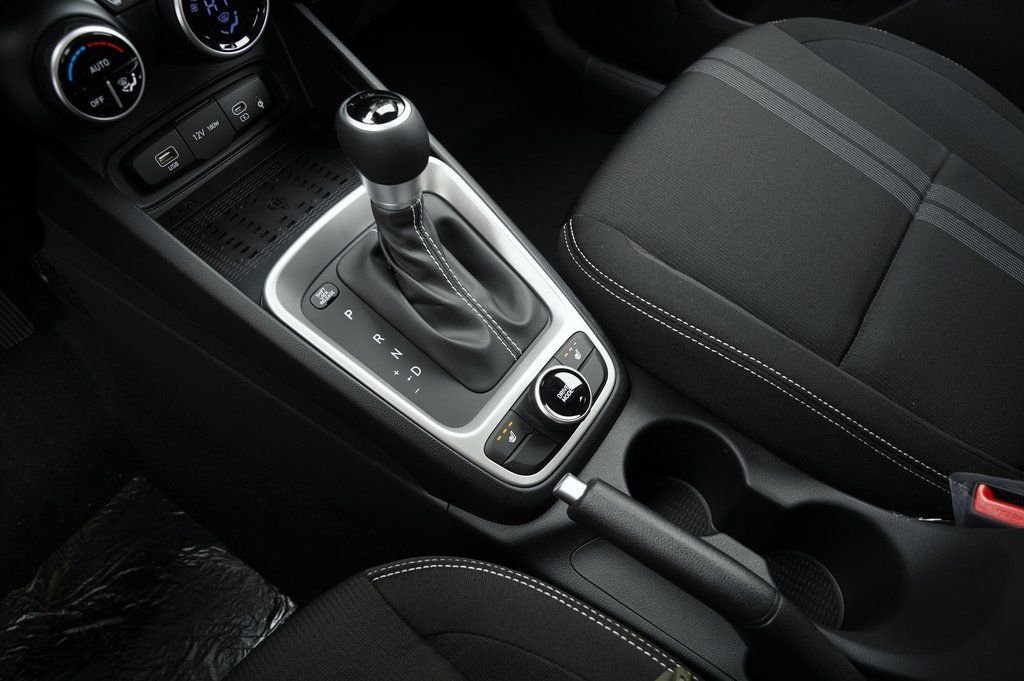 New 2026 Onyx Black Hyundai SEL image 45
