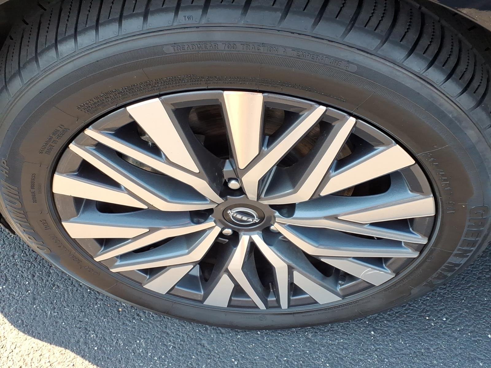 Used 2025 Black Nissan SV image 16