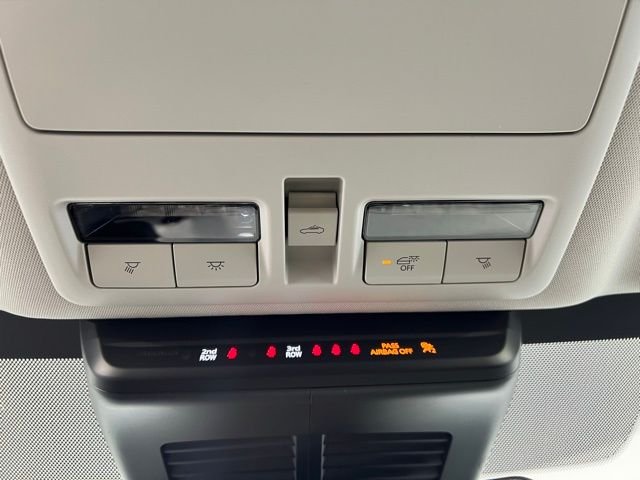 New 2026 Silver Mazda 3.3 Turbo S Premium Plus image 30