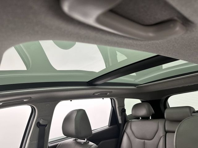 2020 Hyundai Santa Fe Limited - Photo 22