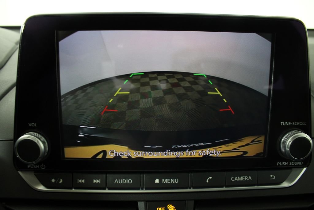 Used 2025 Black Nissan 2.5 SV image 27