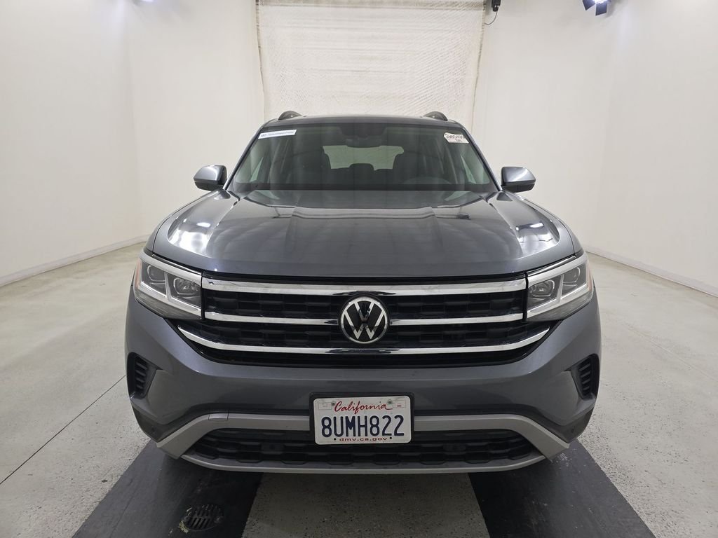 Used 2021 Volkswagen Atlas SE w/Tech with VIN 1V2KP2CA1MC536950 for sale in Kansas City