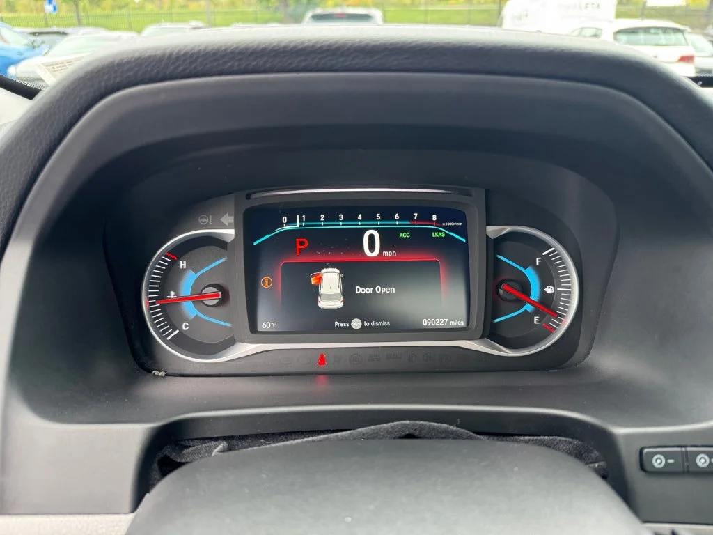 Certified Used 2019 Silver Honda EX-L image 16