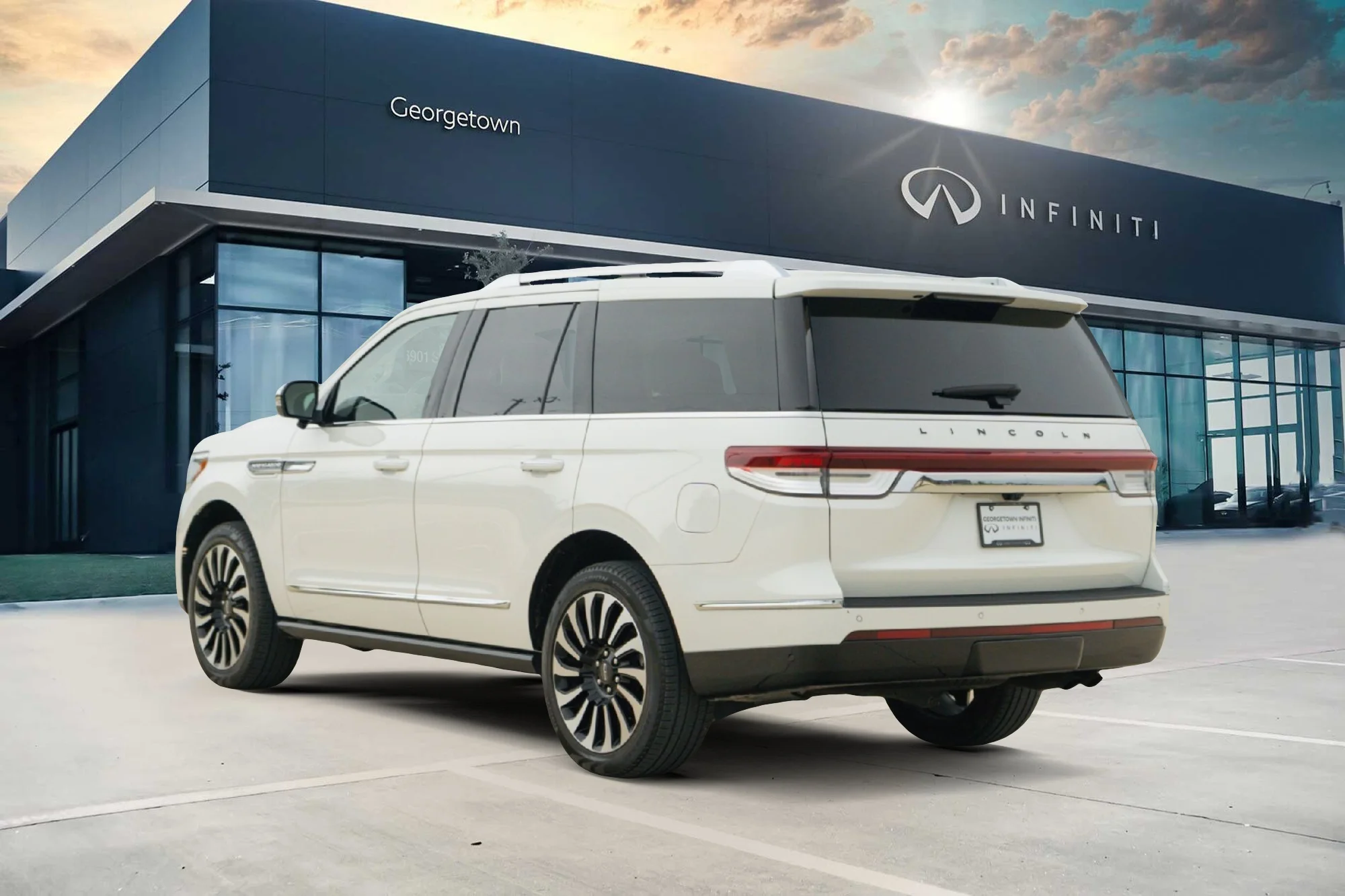 Used 2024 White Lincoln Black Label image 5