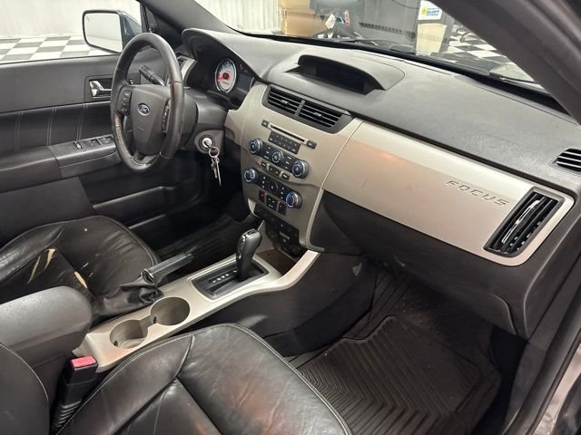 2010 Ford Focus SEL - Photo 26