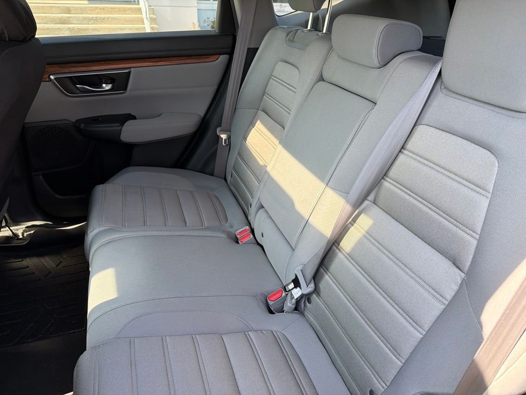 Used 2017  Honda EX image 13