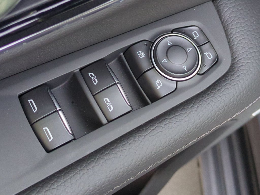 2026 GMC Yukon XL Denali - Photo 27