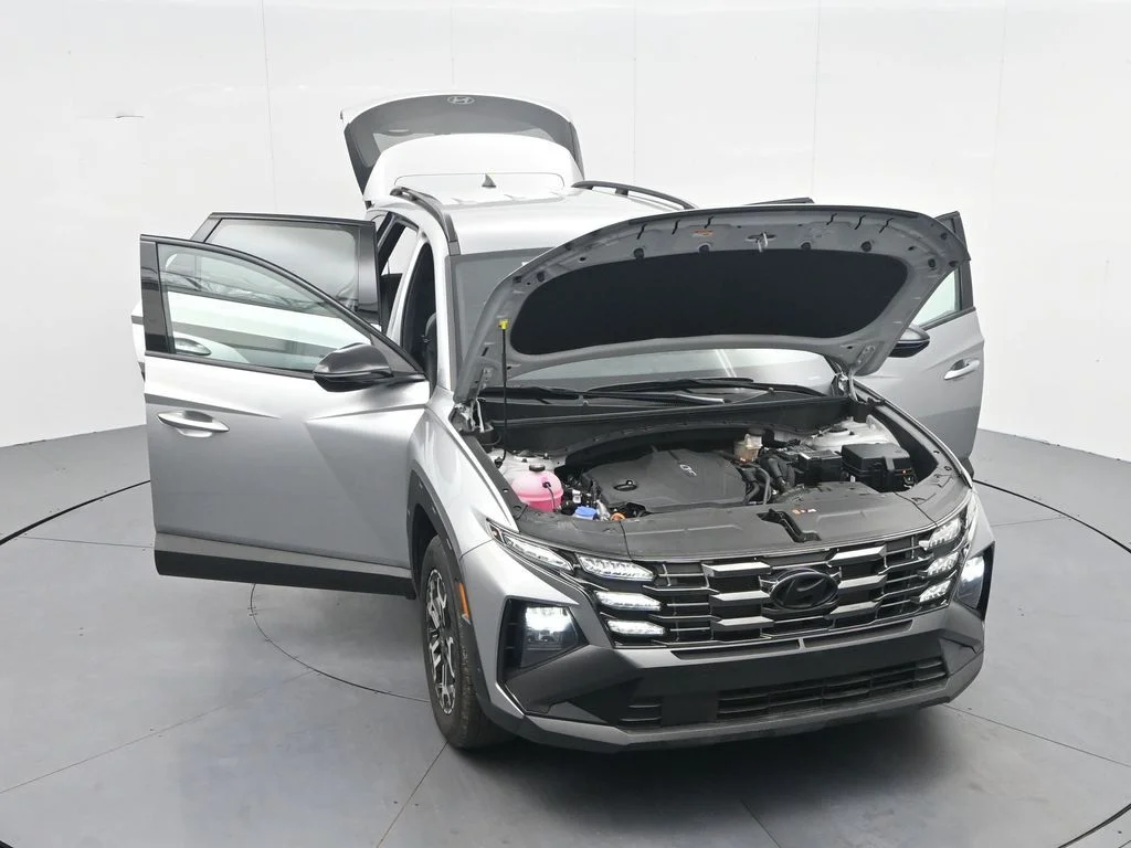 Certified Used 2025 Shimmering Silver Hyundai XRT image 40