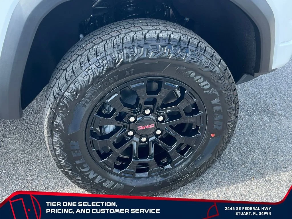 New 2026 Summit White GMC Elevation image 21