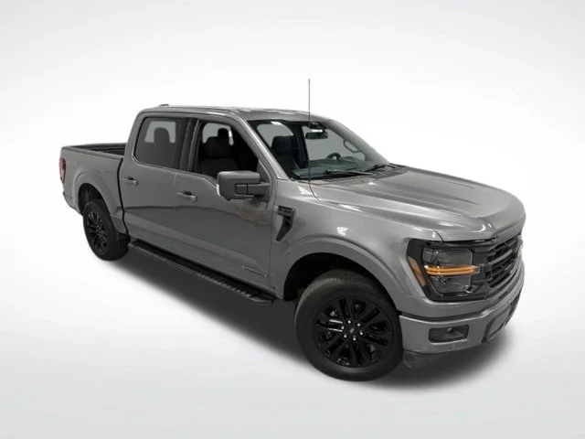Used 2024 Gray Ford XLT image 29