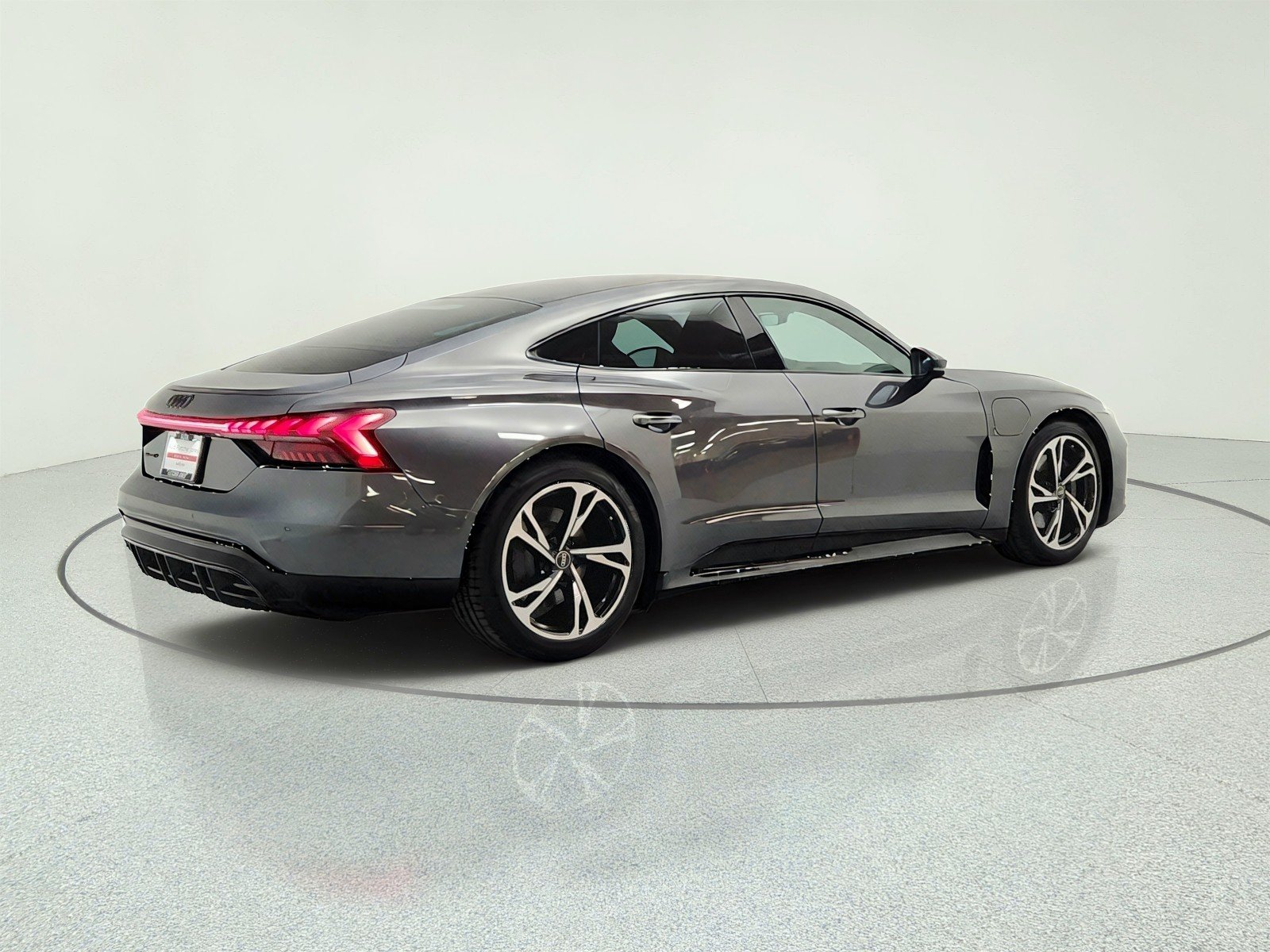 Used 2023 Daytona Gray Pearl Effect Audi Premium Plus quattro image 5