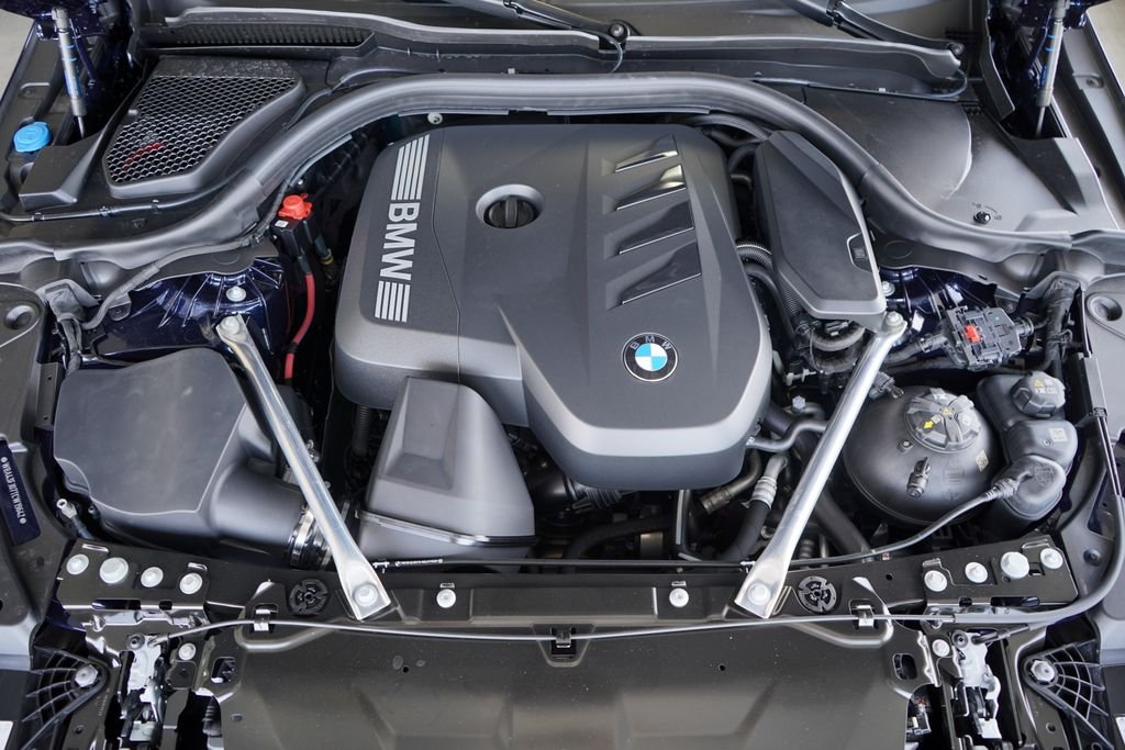 Used 2026 Tanzanite Blue II Met BMW 530i image 22