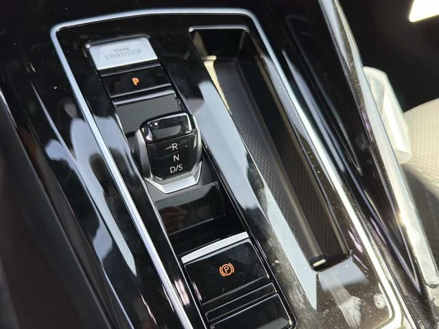 New 2026 Blue Volkswagen 2.0T image 24