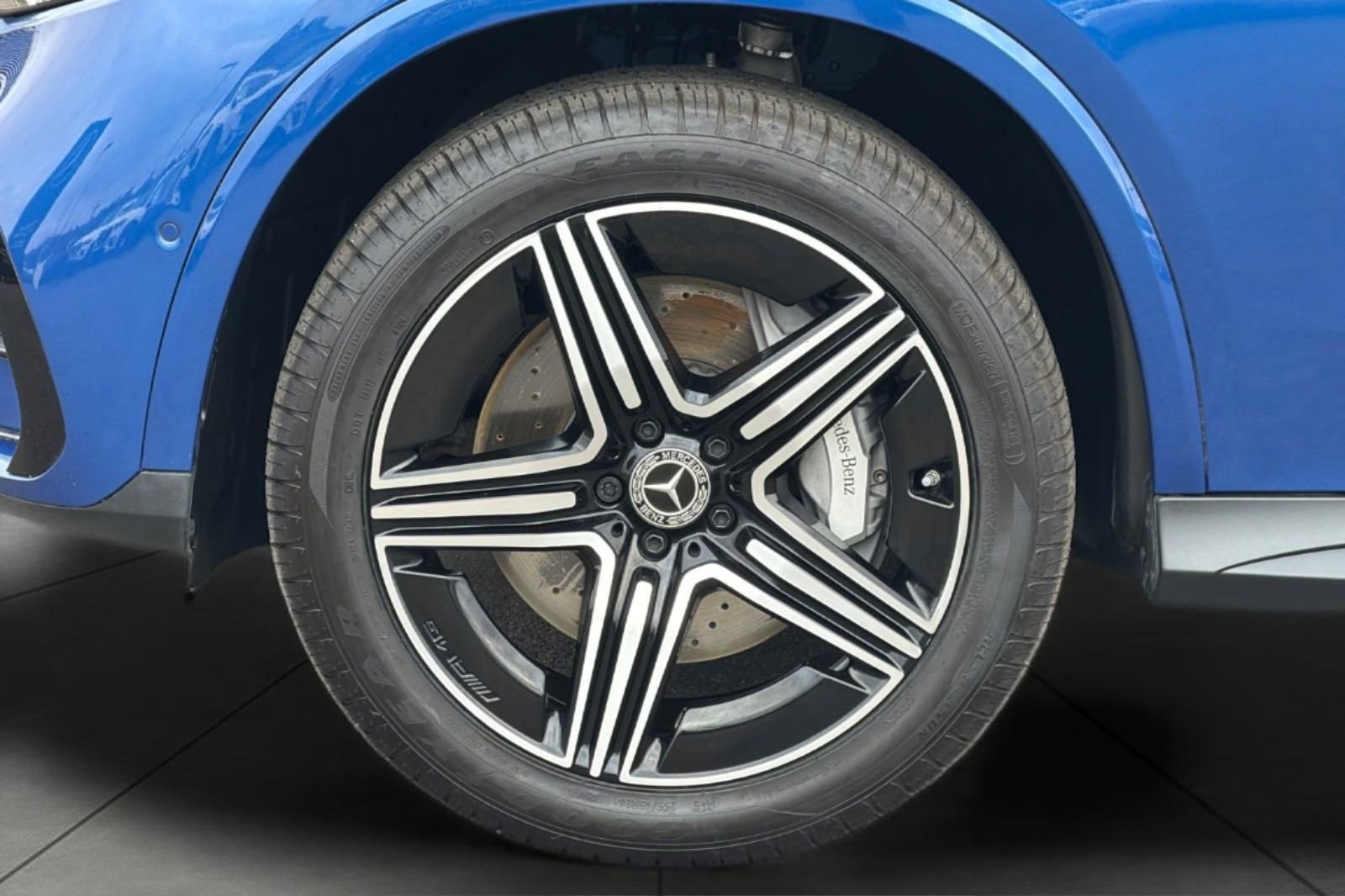 Used 2024 Blue Mercedes-Benz GLC 300 Coupe image 5