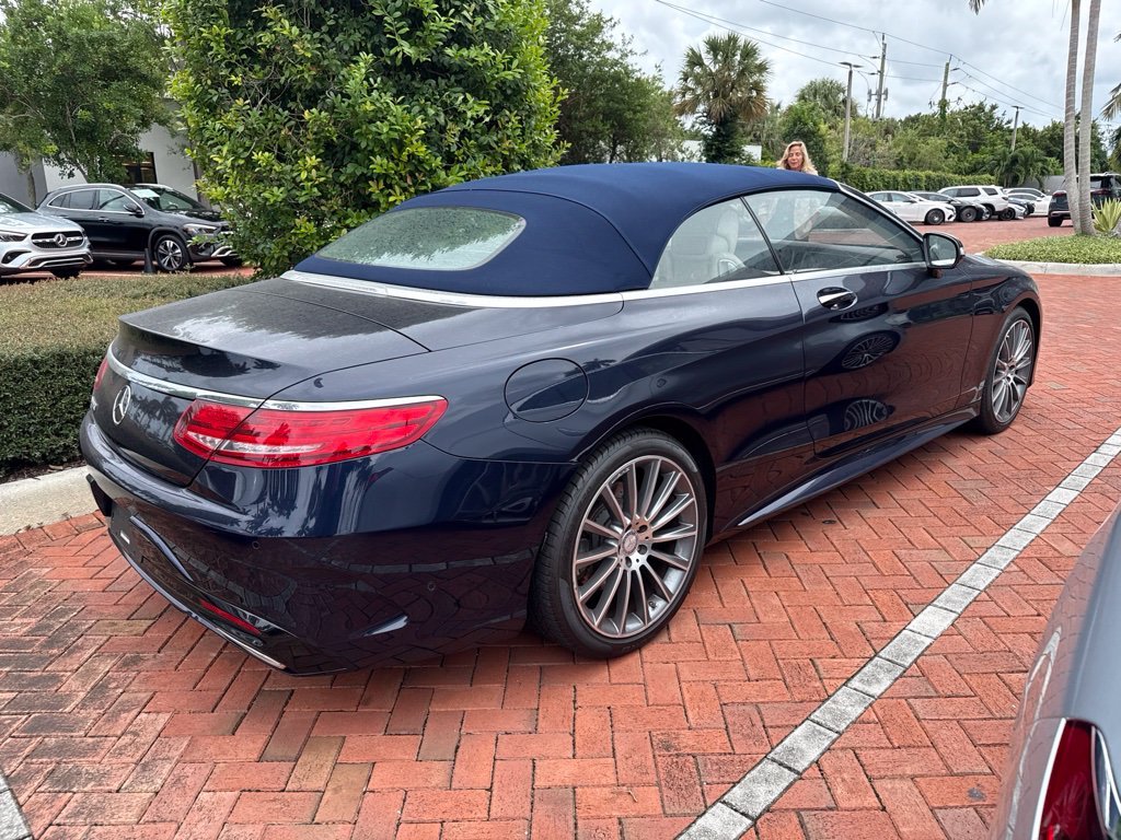 Used 2017 Blue Mercedes-Benz S 550 image 7