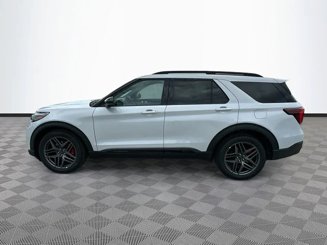 New 2026 White Ford ST image 3