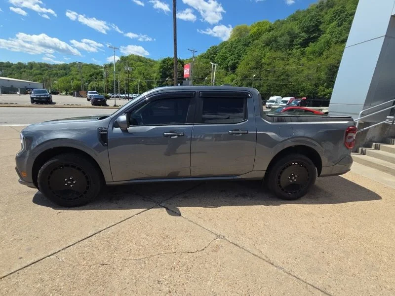 Used 2025 Gray Ford Lobo High image 4