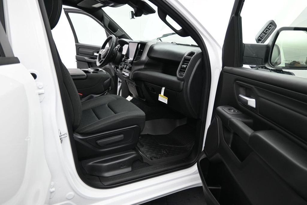 New 2026 Bright White Clear-Coat Exterior Paint RAM Warlock image 13
