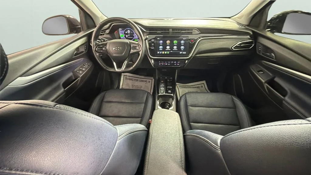 Used 2023 Mosaic Black Metallic Chevrolet LT image 31