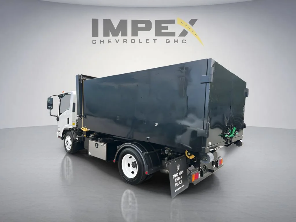 Used 2024 Arc White Chevrolet 1WT image 3