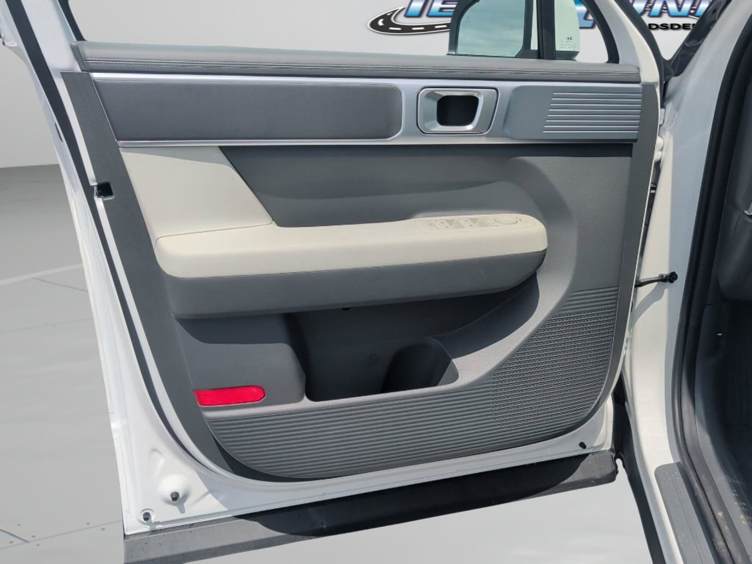 New 2026 Serenity White Hyundai SE image 17