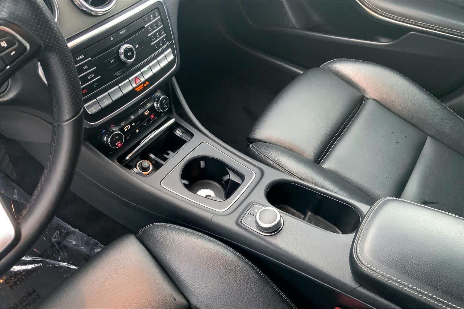 Used 2019 Mountain Grey Metallic Mercedes-Benz GLA 250 image 15