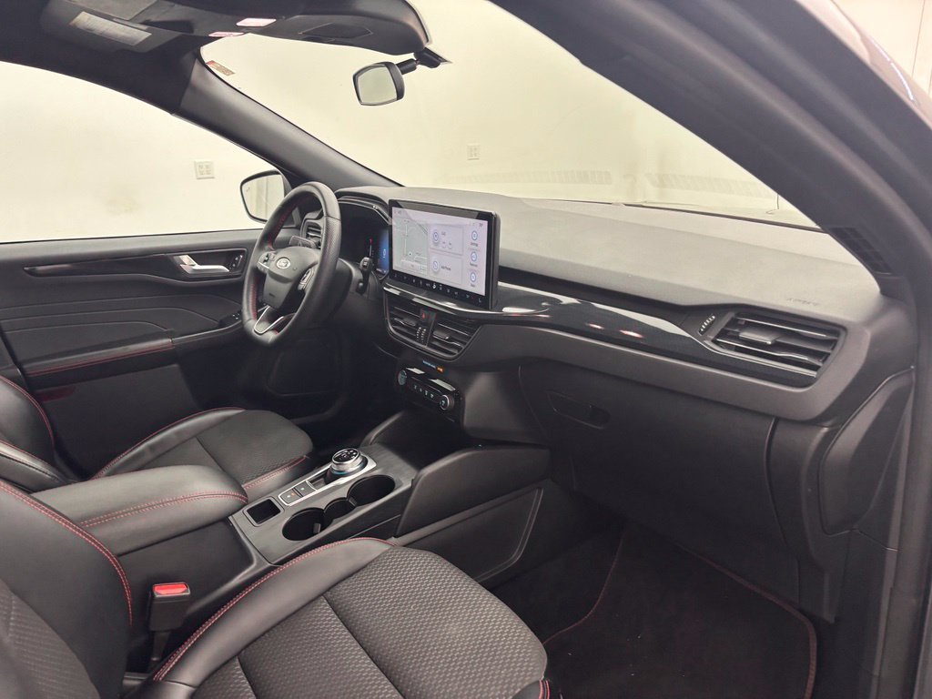 Used 2023 Gray Metallic Ford ST-Line image 29