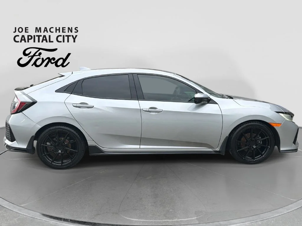 Used 2018 Silver Metallic Honda Sport Touring image 3
