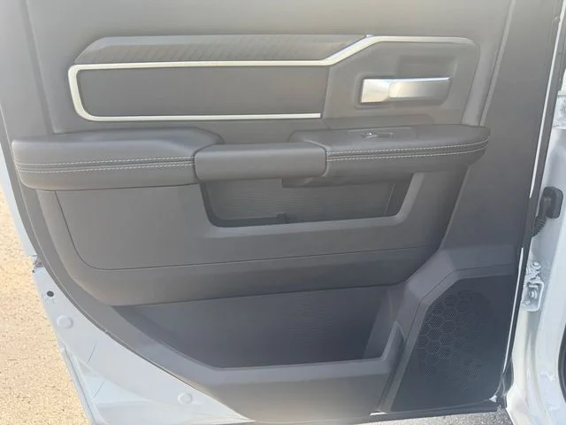 2025 RAM 2500 Big Horn - Photo 16