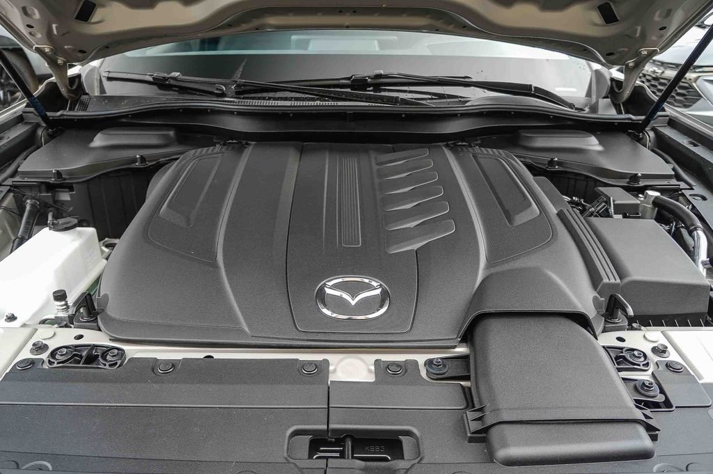 New 2026 Platinum Quartz Metallic Mazda 3.3 Turbo Premium Plus AWD image 13