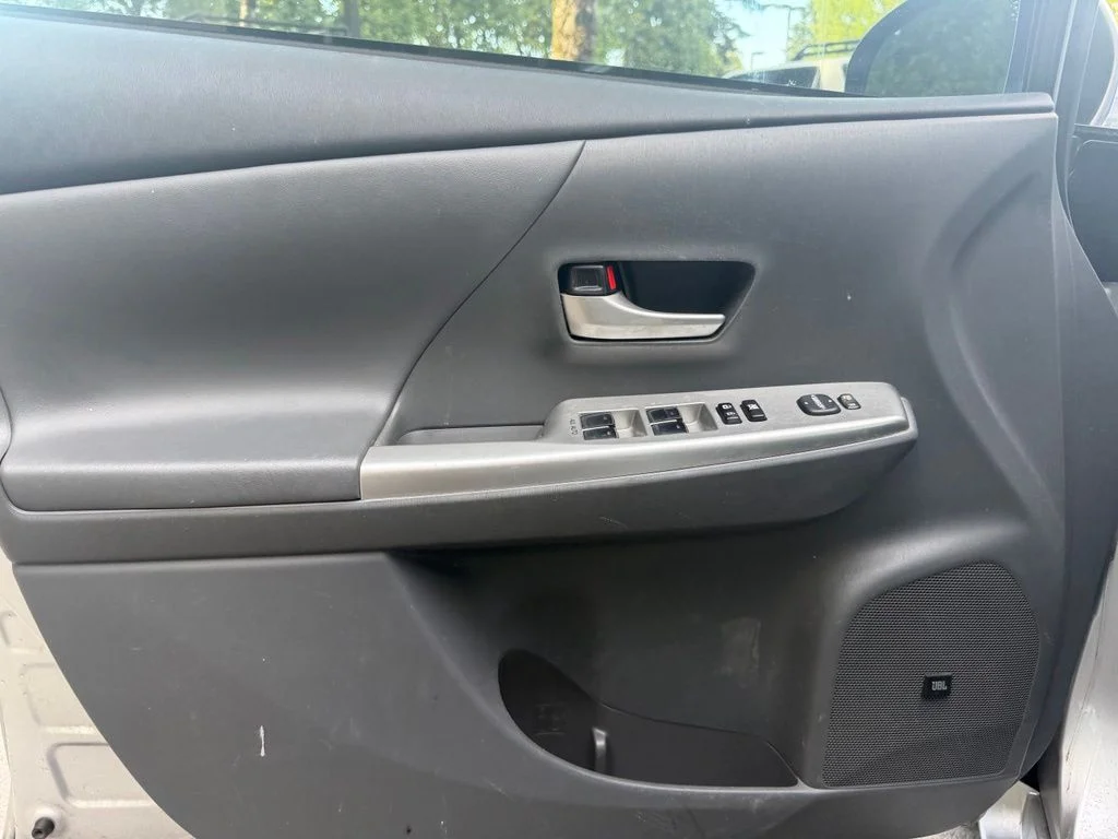 Used 2013 Classic Silver Metallic Toyota Five image 9