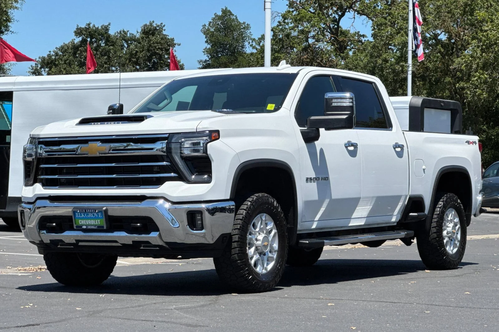 Used 2024 Summit White Chevrolet LTZ image 7
