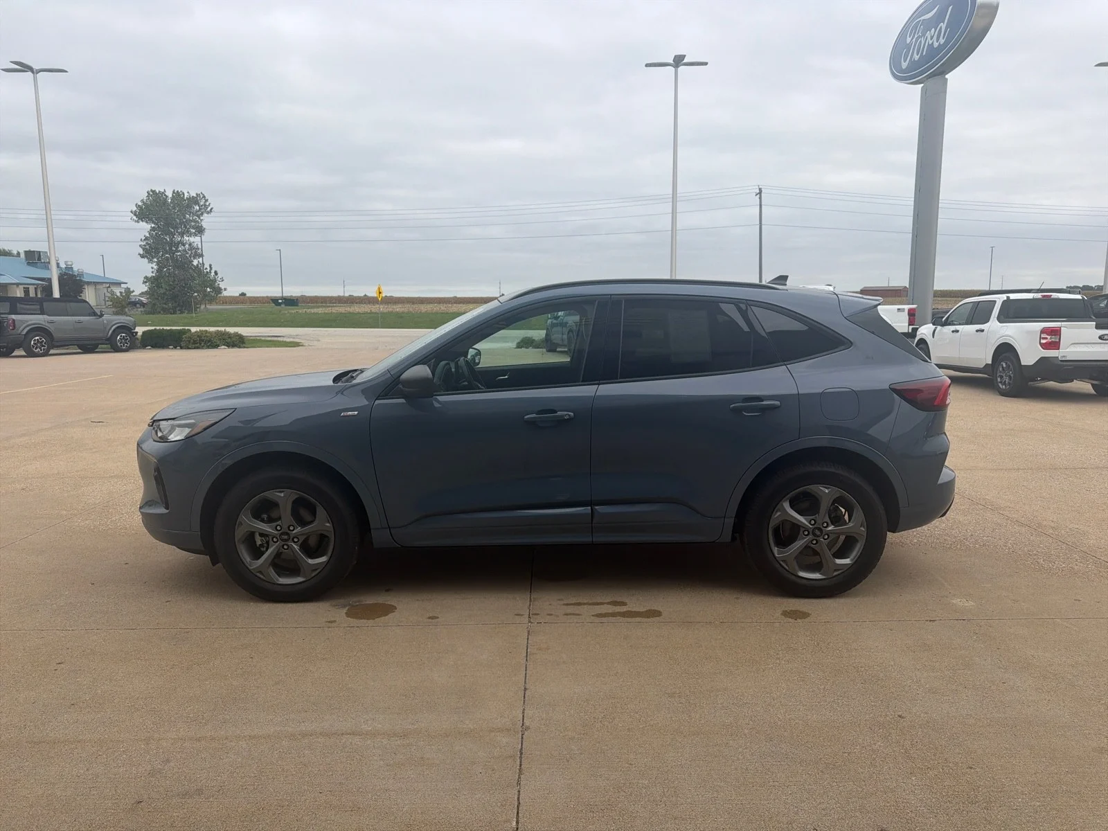 Used 2024 Vapor Blue Metallic Ford ST-Line image 5