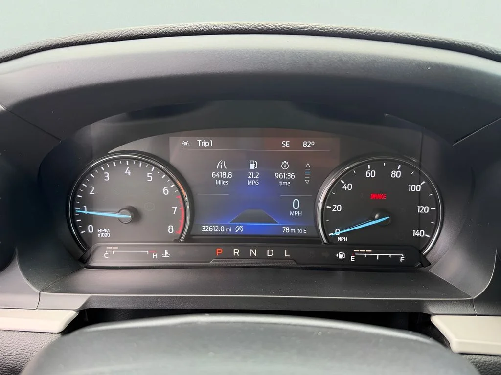 Used 2023 White Ford XLT image 30