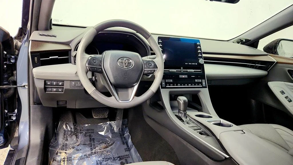 Used 2019 Harbor Gray Metallic Toyota Limited w/ Advanced Safety Package image 13