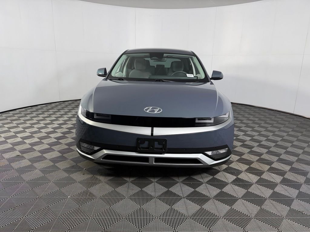 Used 2024 Green Hyundai SEL image 4