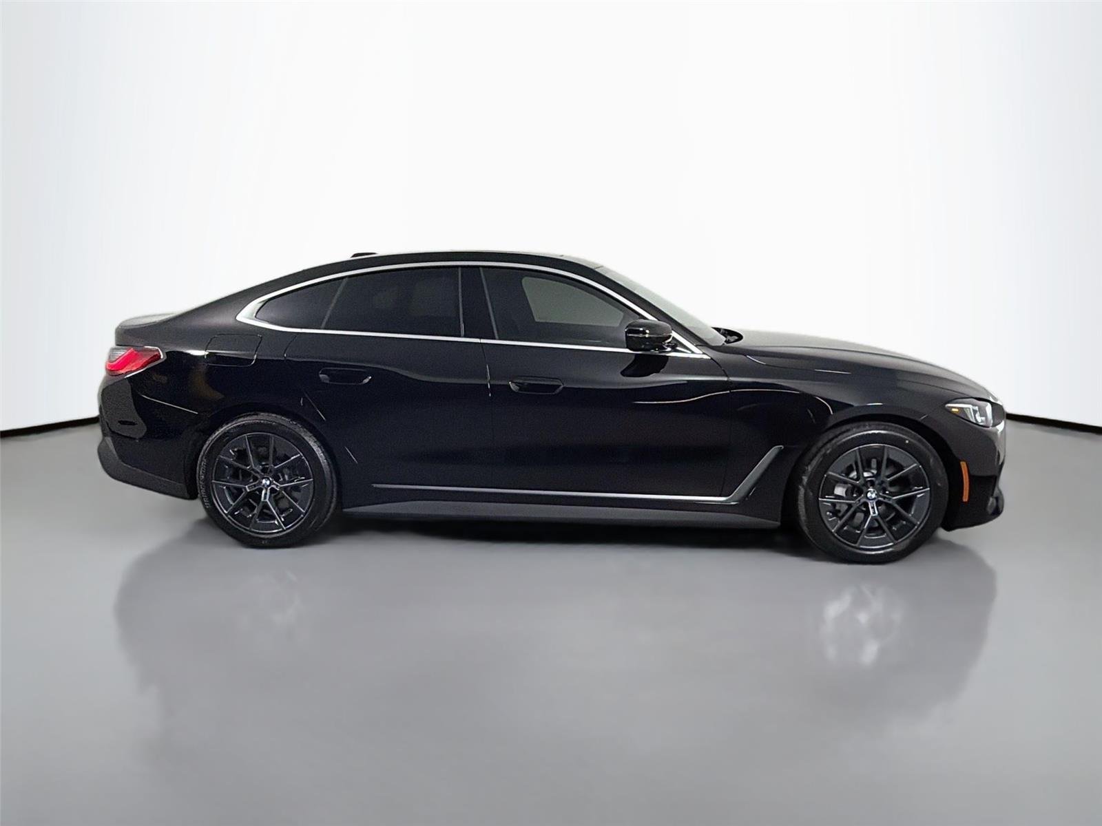 New 2026 Jet Black BMW xDrive40 image 7